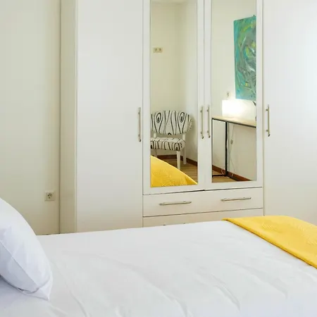 Semesterbostad Casa Do Simao Gaula Santa Cruz (Madeira)